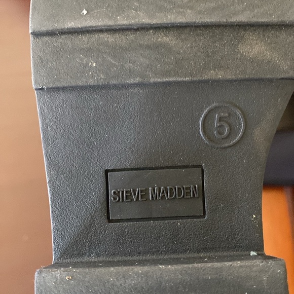 Steven Madden JJosette Tall Black Boot - Picture 6 of 7